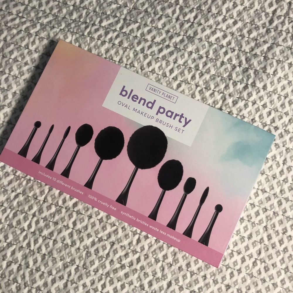 New Vanity Planet Blend Party in Black